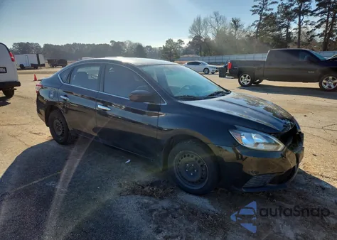 2016 Nissan Sentra S z USA, uszkodzony, nr VIN 3N1AB7AP7GY281137